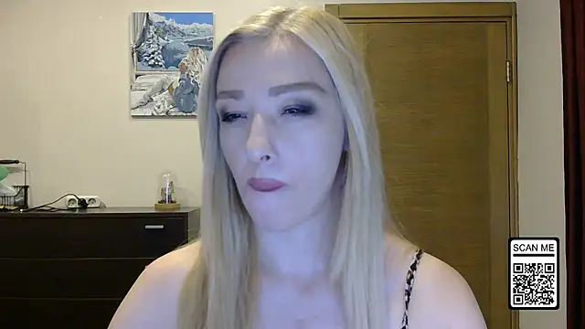 Wild Silk Desire online show from September 15, 2025, 12:49 pm