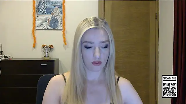 Wild Silk Desire online show from November 4, 2025, 1:48 pm