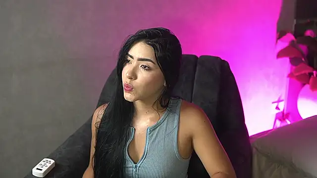 Snapshot of Susan_wall chatting on September 29, 2025, 1:17 pm Susan wall online show from September 29, 2025, 1:17 pm