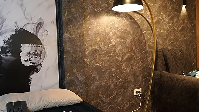 Snapshot of Susan_wall chatting on February 16, 2026, 12:59 pm Susan wall online show from February 16, 2026, 12:59 pm