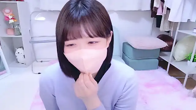 Snapshot of _suika_ chatting on February 23, 2026, 9:10 am suika online show from February 23, 2026, 9:10 am