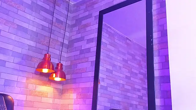 Snapshot of DixyPalmer chatting on September 11, 2025, 7:47 pm DixyPalmer online show from September 11, 2025, 7:47 pm