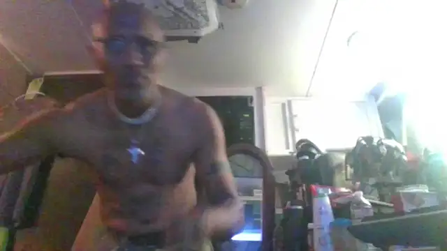 badboy2u2025 online show from November 14, 2025, 5:11 am