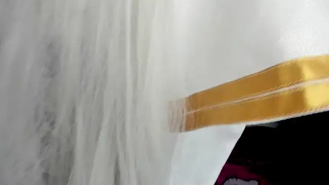 sarahminage  online show from October 15, 2025, 9:12 pm