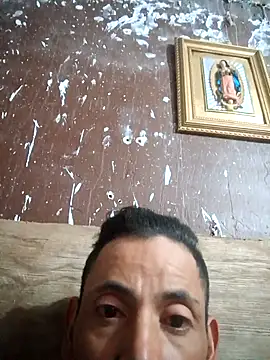 Snapshot of ConfidedAward chatting on April 9, 2026, 11:22 pm ConfidedAward online show from April 9, 2026, 11:22 pm