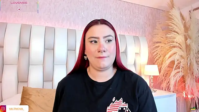 valt  online show from October 19, 2025, 12:08 pm