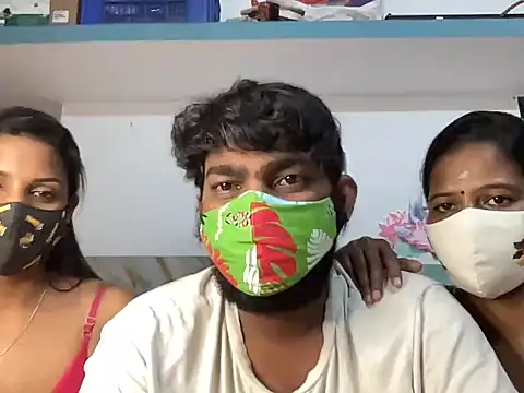 Tamil india couples  online show from May 26, 2026, 6:50 pm
