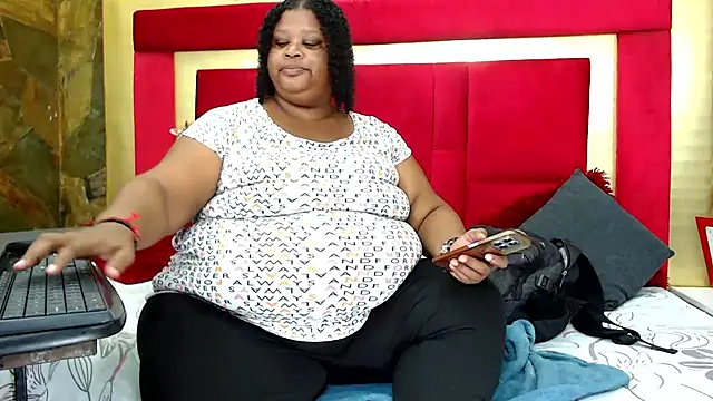 Exoticbigmandy online show from May 28, 2026, 1:39 pm