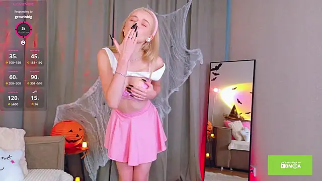 StarrShinee online show from October 29, 2025, 3:05 am