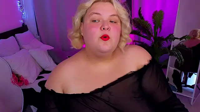 Ellabigbaby online show from September 9, 2025, 11:19 am