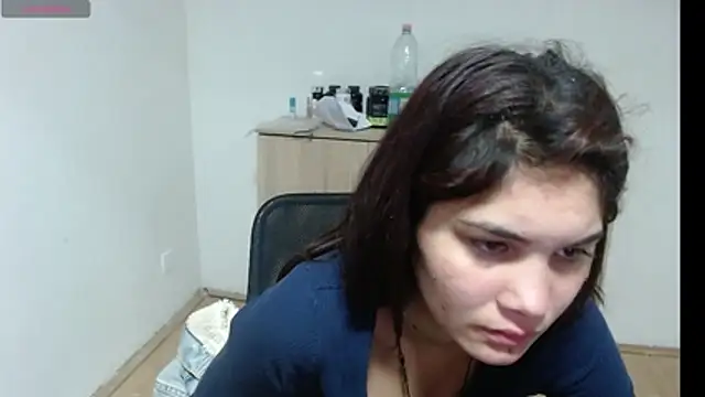 MalloryMyers online show from November 6, 2025, 8:02 pm