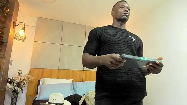 Snapshot of MarcusBlack_ chatting on March 16, 2026, 11:36 am MarcusBlack online show from March 16, 2026, 11:36 am