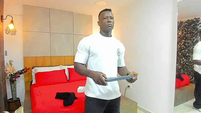 Snapshot of MarcusBlack_ chatting on February 5, 2026, 11:39 am MarcusBlack online show from February 5, 2026, 11:39 am