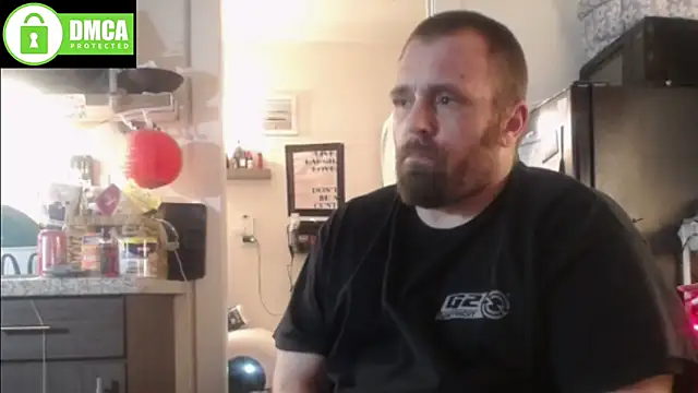 Snapshot of Thumper_ss chatting on November 25, 2025, 6:30 pm Thumper ss online show from November 25, 2025, 6:30 pm