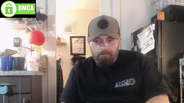 Snapshot of Thumper_ss chatting on December 19, 2025, 7:05 pm Thumper ss online show from December 19, 2025, 7:05 pm