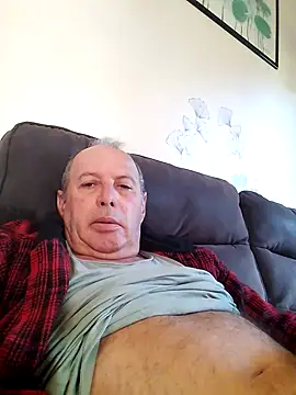 Vince072 online show from September 15, 2025, 6:47 am