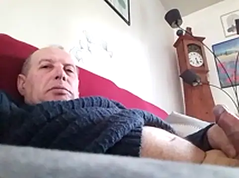 Vince072 online show from January 10, 2026, 12:55 pm