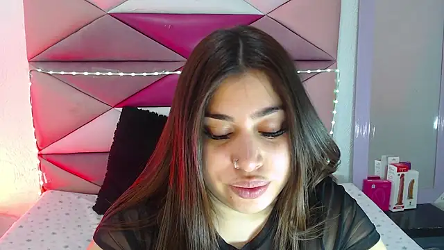 Snapshot of jazminslut chatting on September 29, 2025, 1:01 am jazminslut online show from September 29, 2025, 1:01 am