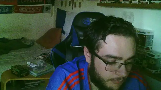 Snapshot of matlecoq2 chatting on October 27, 2025, 3:24 pm matlecoq2 online show from October 27, 2025, 3:24 pm