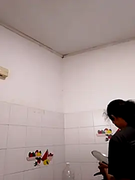 Skatecaos online show from November 28, 2025, 1:00 pm