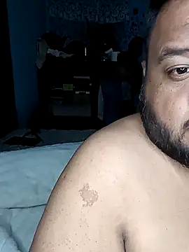 Osogaypardo online show from September 27, 2025, 6:52 am