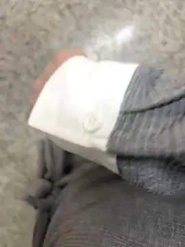 xiaoyuan01 online show from September 21, 2025, 1:44 am