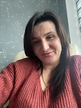 NikaSwan2831 online show from February 4, 2026, 1:28 pm