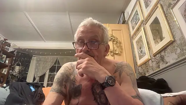 poggles online show from May 27, 2026, 10:06 pm