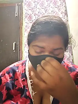 Liyaa 24 online show from March 30, 2026, 6:15 am