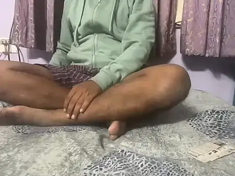 Matt6102 online show from November 24, 2025, 5:57 pm