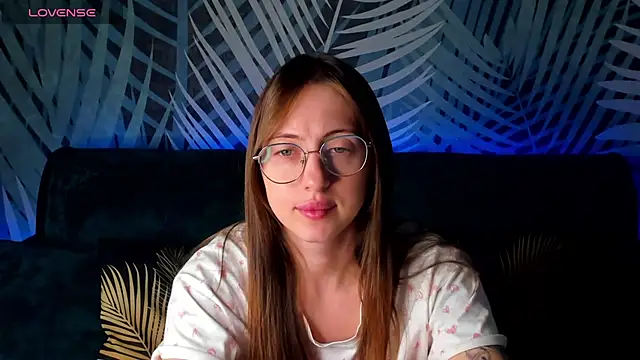 ChristyCrayme online show from October 13, 2025, 10:10 pm