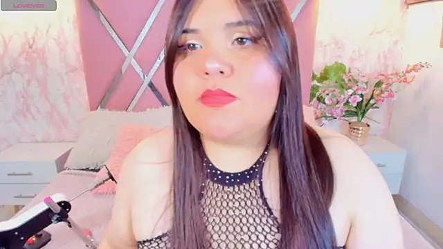 Snapshot of Dolce_pearl chatting on May 9, 2026, 2:59 am Dolce pearl online show from May 9, 2026, 2:59 am