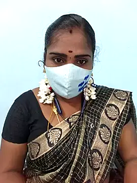 Snapshot of Tamil_riyalini12 chatting on January 17, 2026, 6:22 pm Tamil riyalini12 online show from January 17, 2026, 6:22 pm