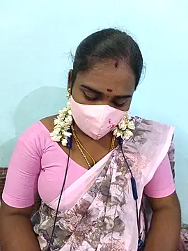 Snapshot of Tamil_riyalini12 chatting on April 5, 2026, 4:19 am Tamil riyalini12 online show from April 5, 2026, 4:19 am