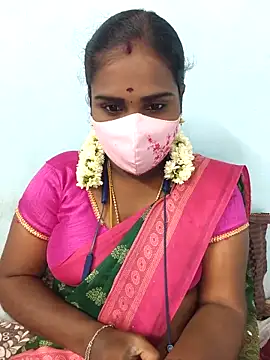 Snapshot of Tamil_riyalini12 chatting on March 26, 2026, 7:28 am Tamil riyalini12 online show from March 26, 2026, 7:28 am