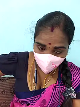 Snapshot of Tamil_riyalini12 chatting on April 10, 2026, 5:03 am Tamil riyalini12 online show from April 10, 2026, 5:03 am