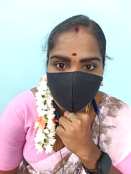 Snapshot of Tamil_riyalini12 chatting on February 21, 2026, 11:01 am Tamil riyalini12 online show from February 21, 2026, 11:01 am