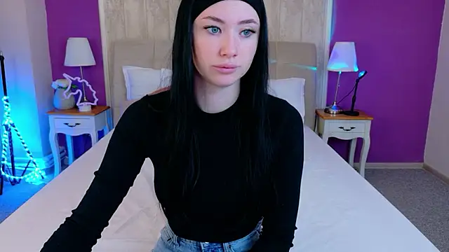 Ivanna  Rose online show from February 4, 2026, 5:24 am