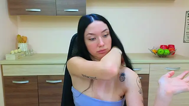 Ivanna  Rose online show from December 4, 2025, 5:28 am