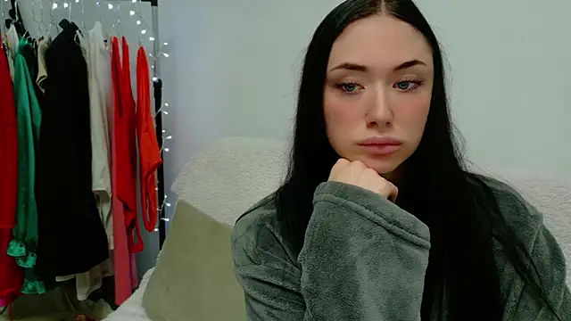 Snapshot of Ivanna__Rose chatting on March 14, 2026, 6:25 pm Ivanna Rose online show from March 14, 2026, 6:25 pm