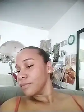 Snapshot of EbonyHorrny chatting on February 26, 2026, 6:30 pm EbonyHorrny online show from February 26, 2026, 6:30 pm