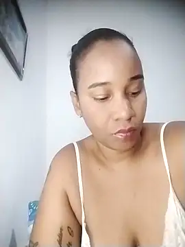 Snapshot of EbonyHorrny chatting on February 24, 2026, 12:28 pm EbonyHorrny online show from February 24, 2026, 12:28 pm