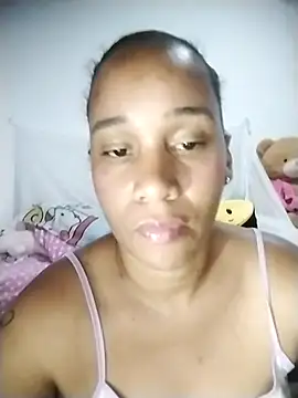 Snapshot of EbonyHorrny chatting on October 18, 2025, 3:19 am EbonyHorrny online show from October 18, 2025, 3:19 am