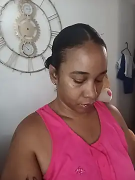 Snapshot of EbonyHorrny chatting on April 3, 2026, 2:56 pm EbonyHorrny online show from April 3, 2026, 2:56 pm