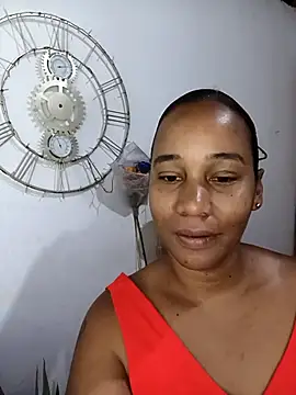 Snapshot of EbonyHorrny chatting on April 7, 2026, 12:07 pm EbonyHorrny online show from April 7, 2026, 12:07 pm