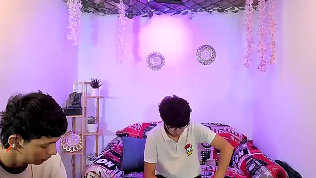 Snapshot of Bastian_boyshot77 chatting on January 17, 2026, 2:20 pm Bastian boyshot77 online show from January 17, 2026, 2:20 pm