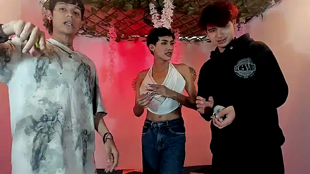 Snapshot of Bastian_boyshot77 chatting on March 21, 2026, 9:40 pm Bastian boyshot77 online show from March 21, 2026, 9:40 pm