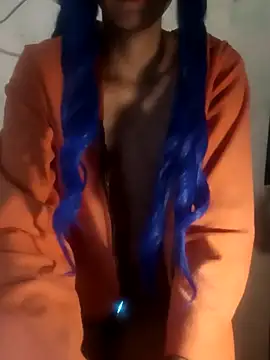 Snapshot of famousfox-69 chatting on September 22, 2025, 5:13 am famousfox-69 online show from September 22, 2025, 5:13 am