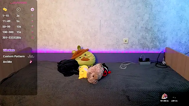 Snapshot of Mini_Lady1 chatting on November 2, 2025, 7:13 am Mini Lady1 online show from November 2, 2025, 7:13 am