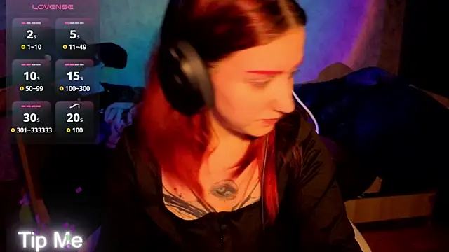 Snapshot of Mini_Lady1 chatting on May 27, 2026, 4:03 pm Mini Lady1 online show from May 27, 2026, 4:03 pm